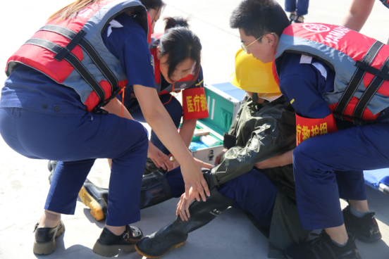 “以‘演’促防 以‘練’備戰(zhàn)”公司保稅區(qū)廠區(qū)開展2024年自然災(zāi)害（防臺風(fēng)、防汛）處置演練活動652.png